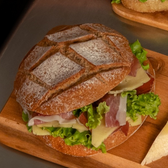 Le Cantal – Jambon Cru