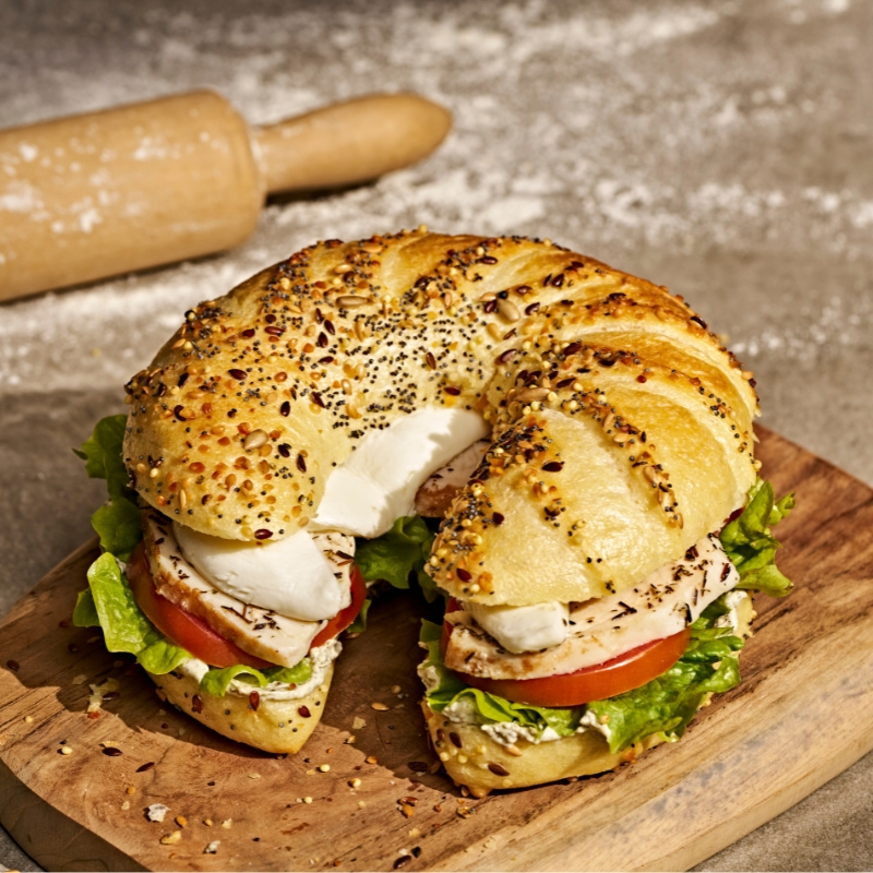 Le moelleux poulet mozzarella pesto